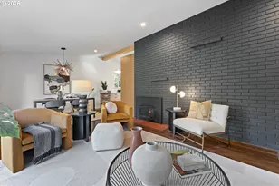 2437 NE 134th Pl, Portland, OR 97230 - Photo 7