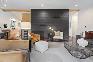 2437 NE 134th Pl, Portland, OR 97230 - Photo 5