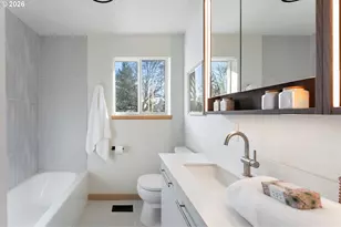 2437 NE 134th Pl, Portland, OR 97230 - Photo 29