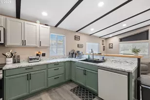 5 Manor Loop, Roseburg, OR 97471 - Photo 19