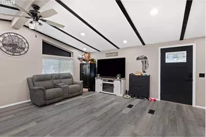 5 Manor Loop, Roseburg, OR 97471 - Photo 9