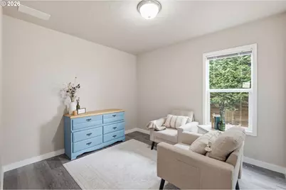 734 Filbert Ave, Eugene, OR 97404 - Photo 17