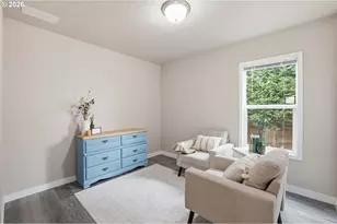 734 Filbert Ave, Eugene, OR 97404 - Photo 17