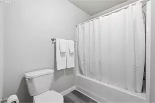 734 Filbert Ave, Eugene, OR 97404 - Photo 23