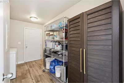 734 Filbert Ave, Eugene, OR 97404 - Photo 25