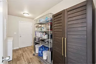 734 Filbert Ave, Eugene, OR 97404 - Photo 25