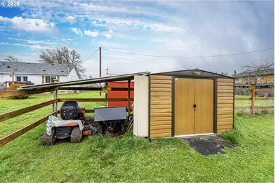 28500 Gimpl Hill Rd, Eugene, OR 97402 - Photo 41