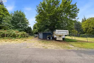 27508 SE Carl St, Gresham, OR 97080 - Photo 5