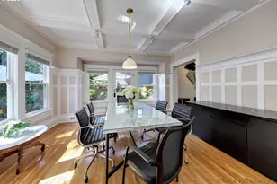 2734 SW Fern St, Portland, OR 97201 - Photo 9