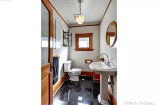 2734 SW Fern St, Portland, OR 97201 - Photo 13