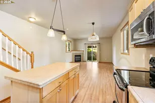 65 SE 88th Ave, Portland, OR 97216 - Photo 7