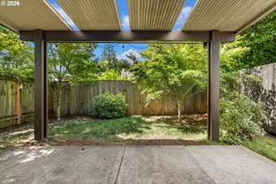 65 SE 88th Ave, Portland, OR 97216 - Photo 27