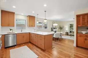 324 Laurel St, Lake Oswego, OR 97034 - Photo 9