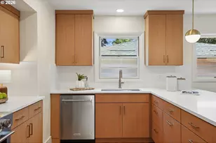 324 Laurel St, Lake Oswego, OR 97034 - Photo 11