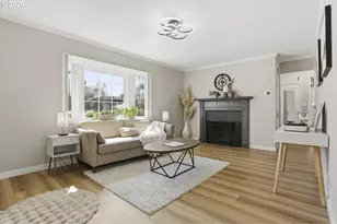 1775 NE Holman St, Portland, OR 97211 - Photo 7