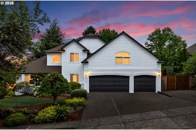 12084 SE Sovereign Dr, Happy Valley, OR 97086 - Photo 1