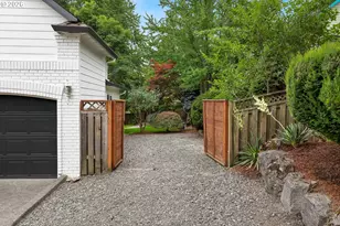 12084 SE Sovereign Dr, Happy Valley, OR 97086 - Photo 3