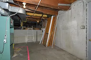 1790117903 NE Wasco St, Portland, OR 97230 - Photo 27