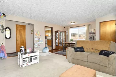 1790117903 NE Wasco St, Portland, OR 97230 - Photo 17