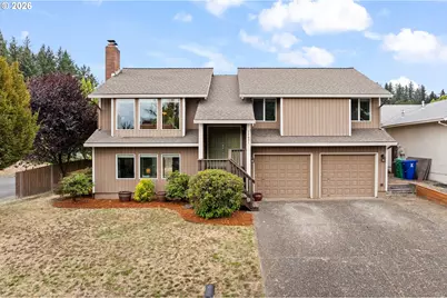 12601 SE Majestic Ln, Happy Valley, OR 97086 - Photo 1