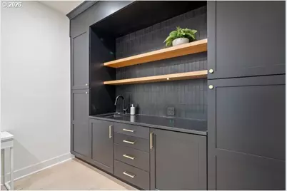 1430 SW Highland Rd, Portland, OR 97221 - Photo 39