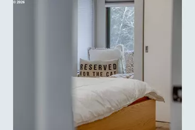 239 Cervantes Cir, Lake Oswego, OR 97035 - Photo 23