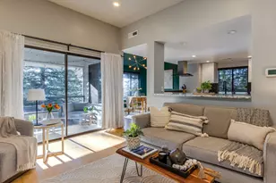 239 Cervantes Cir, Lake Oswego, OR 97035 - Photo 7