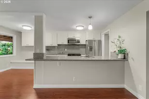 9588 SW Frewing Ct, Portland, OR 97223 - Photo 5