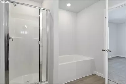 5318 NE 68th St, Vancouver, WA 98661 - Photo 9