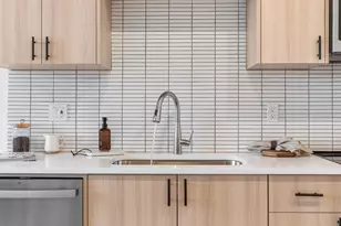 4370 N Gantenbein Ave, Portland, OR 97217 - Photo 9