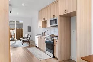 4370 N Gantenbein Ave, Portland, OR 97217 - Photo 7