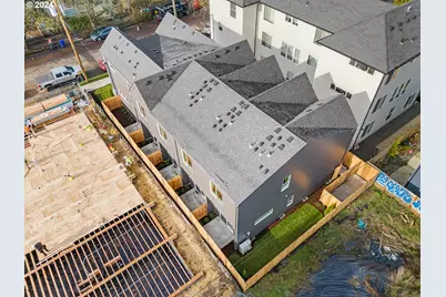 4370 N Gantenbein Ave #4, Portland, OR 97217 - Photo 19