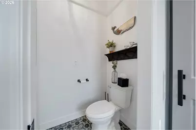 424 SW Cliff St, Depoe Bay, OR 97341 - Photo 27