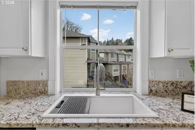 4934 SW 1st Ave, Portland, OR 97239 - Photo 13