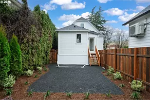 236 NE Sacramento St, Portland, OR 97212 - Photo 17