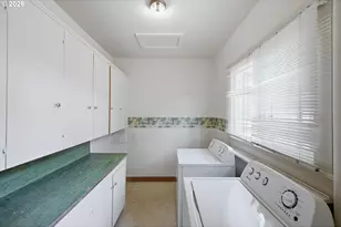 842 Oregon Ave, North Bend, OR 97459 - Photo 19