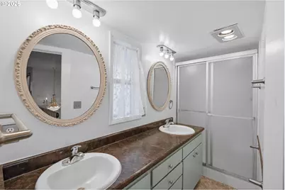 842 Oregon Ave, North Bend, OR 97459 - Photo 27