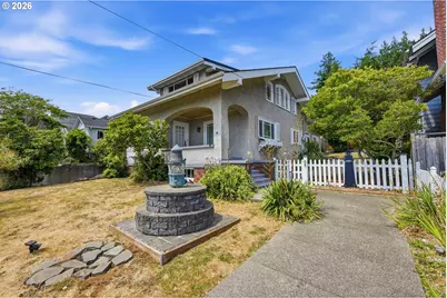 842 Oregon Ave, North Bend, OR 97459 - Photo 1