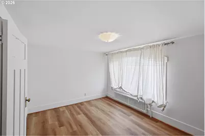 842 Oregon Ave, North Bend, OR 97459 - Photo 29