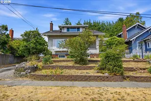 842 Oregon Ave, North Bend, OR 97459 - Photo 45