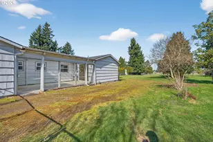 17705 SE Marie St, Portland, OR 97236 - Photo 33