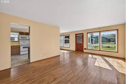 17705 SE Marie St, Portland, OR 97236 - Photo 7