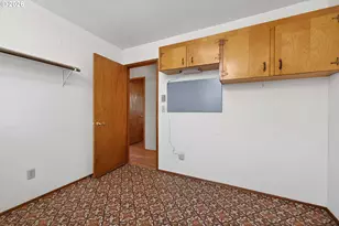 17705 SE Marie St, Portland, OR 97236 - Photo 19