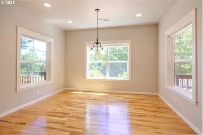 5500 Meadow Lake Way, Florence, OR 97439 - Photo 9