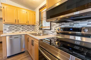2601 NE Jack London St, Corvallis, OR 97330 - Photo 15