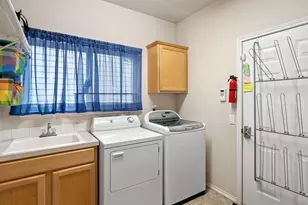 17466 SW Constance St, Beaverton, OR 97007 - Photo 23