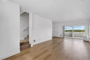 9027 NE Hoyt St, Portland, OR 97220 - Photo 21