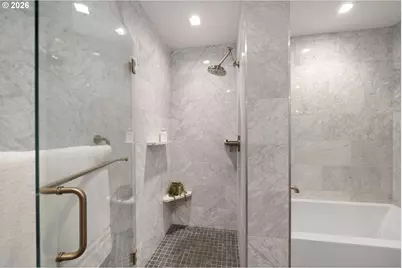 590 Waterfront Way #901, Vancouver, WA 98660 - Photo 17