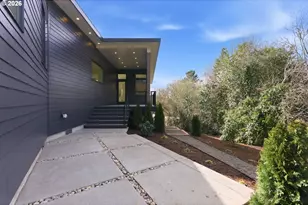 6233 SW Hamilton Way, Portland, OR 97221 - Photo 25