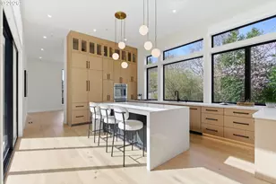 6233 SW Hamilton Way, Portland, OR 97221 - Photo 13